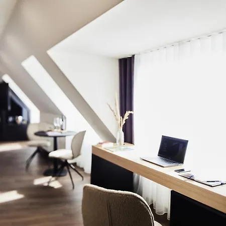Design- Und Kunsthotel Отель 3*
