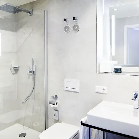 Отель Design- Und Kunsthotel 3*