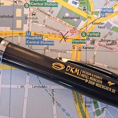 Hotell Design- Und Kunsthotel München