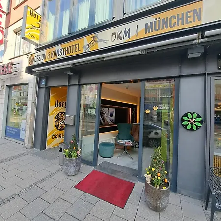 Hotel Design- Und Kunsthotel 3*