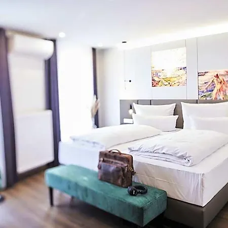 Design- Und Kunsthotel ホテル 3*