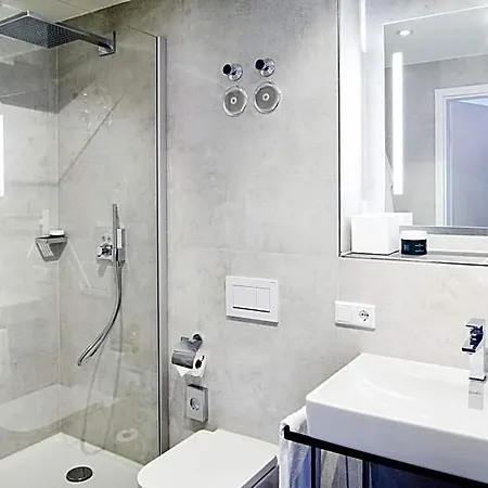 Отель Design- Und Kunsthotel 3*
