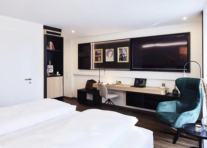 酒店 Design- Und Kunsthotel 3*