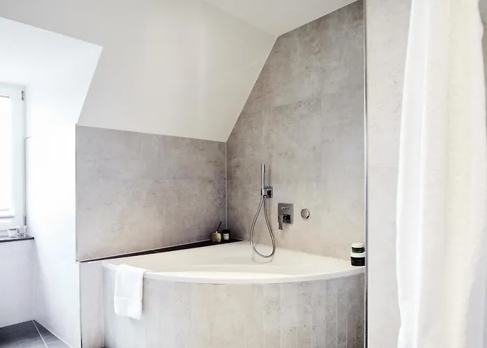 Design- Und Kunsthotel 3* München