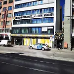 Design- Und Kunsthotel Szálloda München